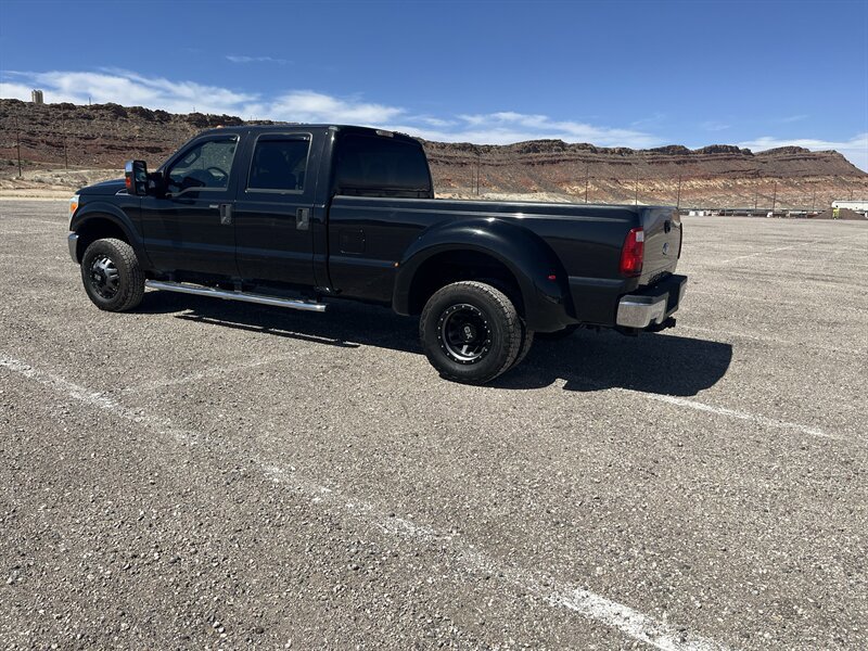 Used 2011 Ford F350 XLT w/ XLT Premium Pkg AWD/4WD image 6