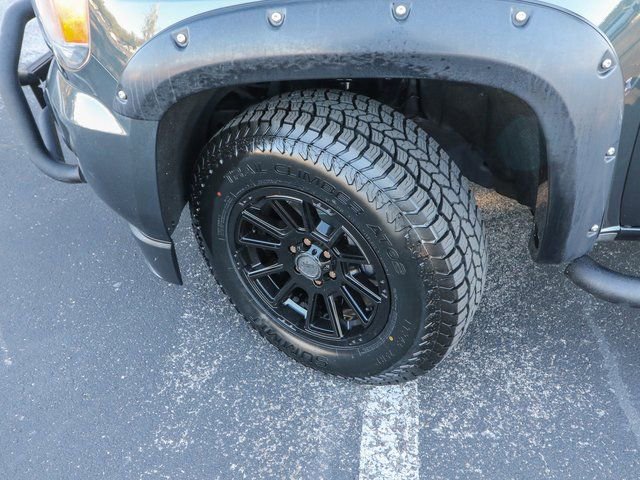 Used 2018 GMC Canyon SLE w/ SLE Convenience Package image 30