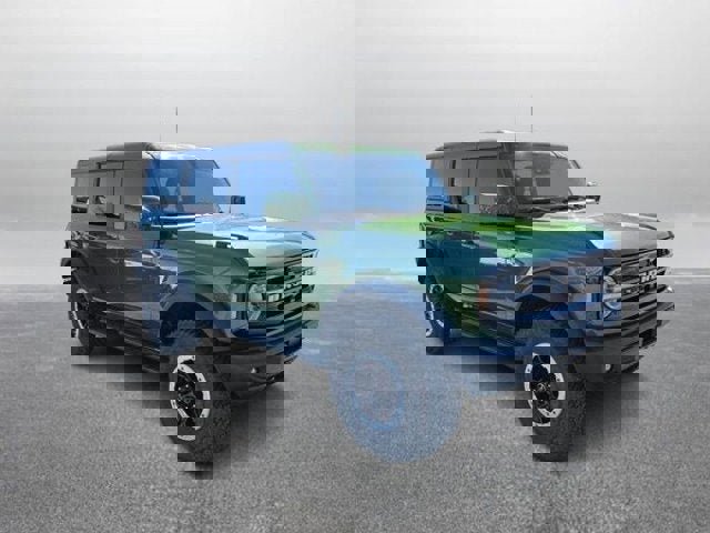 Certified 2023 Ford Bronco Outer Banks w/ Sasquatch Package AWD/4WD image 5