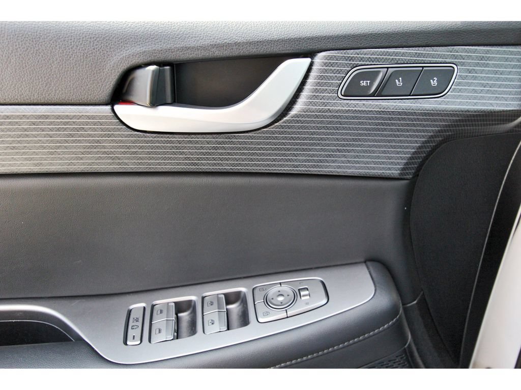 Used 2023 Hyundai Palisade Limited FWD image 25