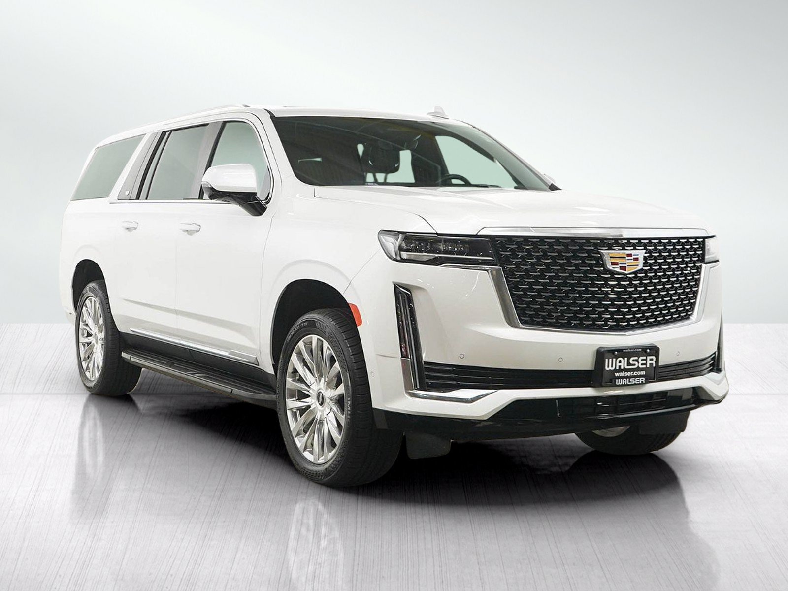 Used 2024 Cadillac Escalade ESV Premium Luxury w/ Performance Package AWD/4WD image 7