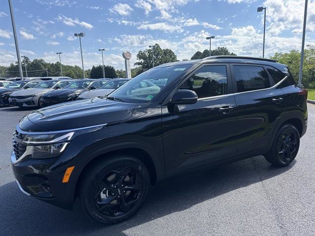 New 2026 Kia Seltos EX