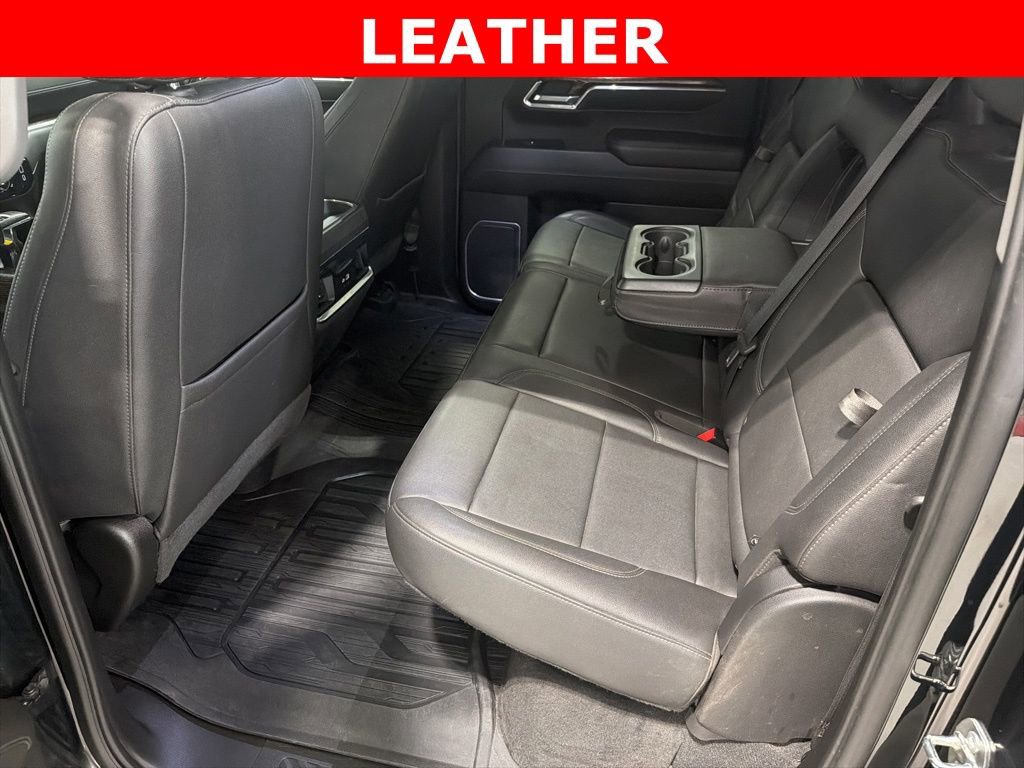 Used 2022 GMC Sierra 1500 Elevation w/ Elevation Premium Package AWD/4WD image 4