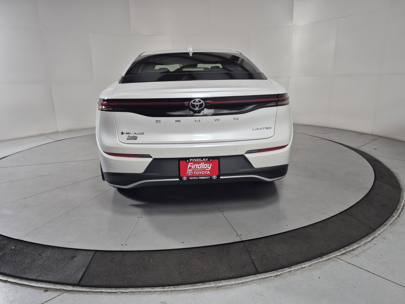 New 2026 Toyota Crown Limited image 4