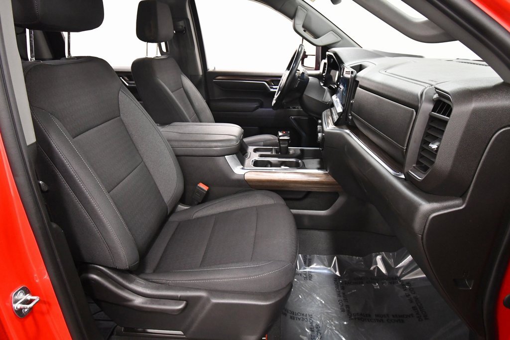 Used 2023 Chevrolet Silverado 1500 RST w/ Protection Package image 17