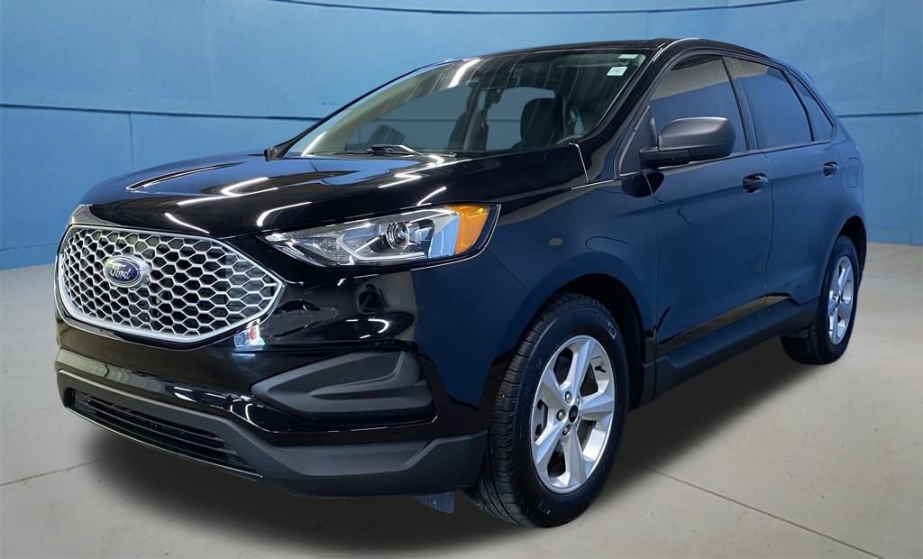 Used 2024 Ford Edge SE image 5