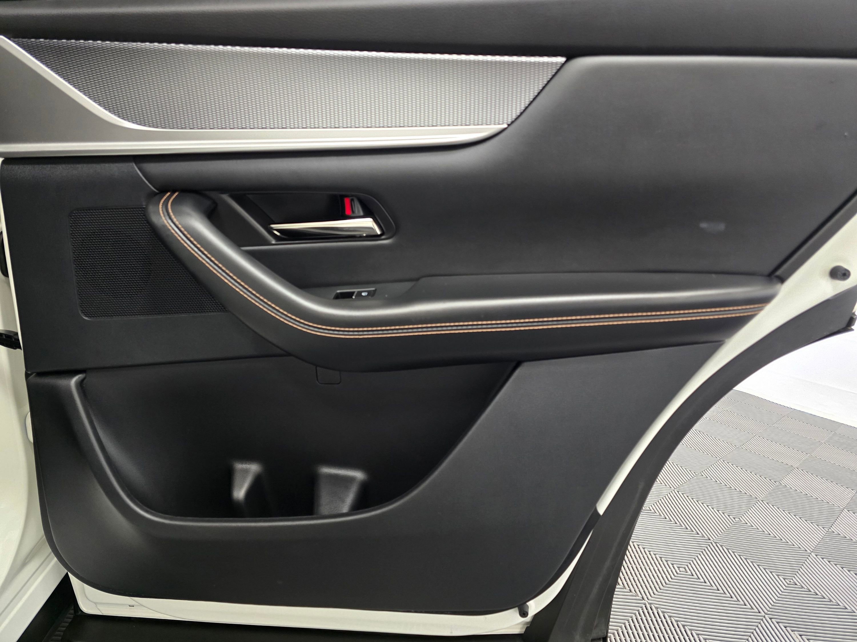 Used 2025 MAZDA CX-70 3.3 Turbo w/ Preferred Package image 26