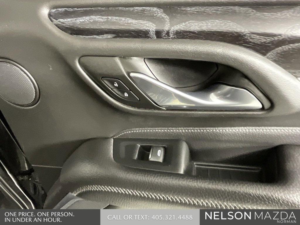 Used 2021 GMC Yukon XL Denali w/ Denali Ultimate Package image 22