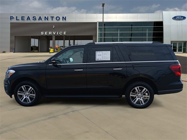 Used 2024 Ford Expedition Max Limited image 2