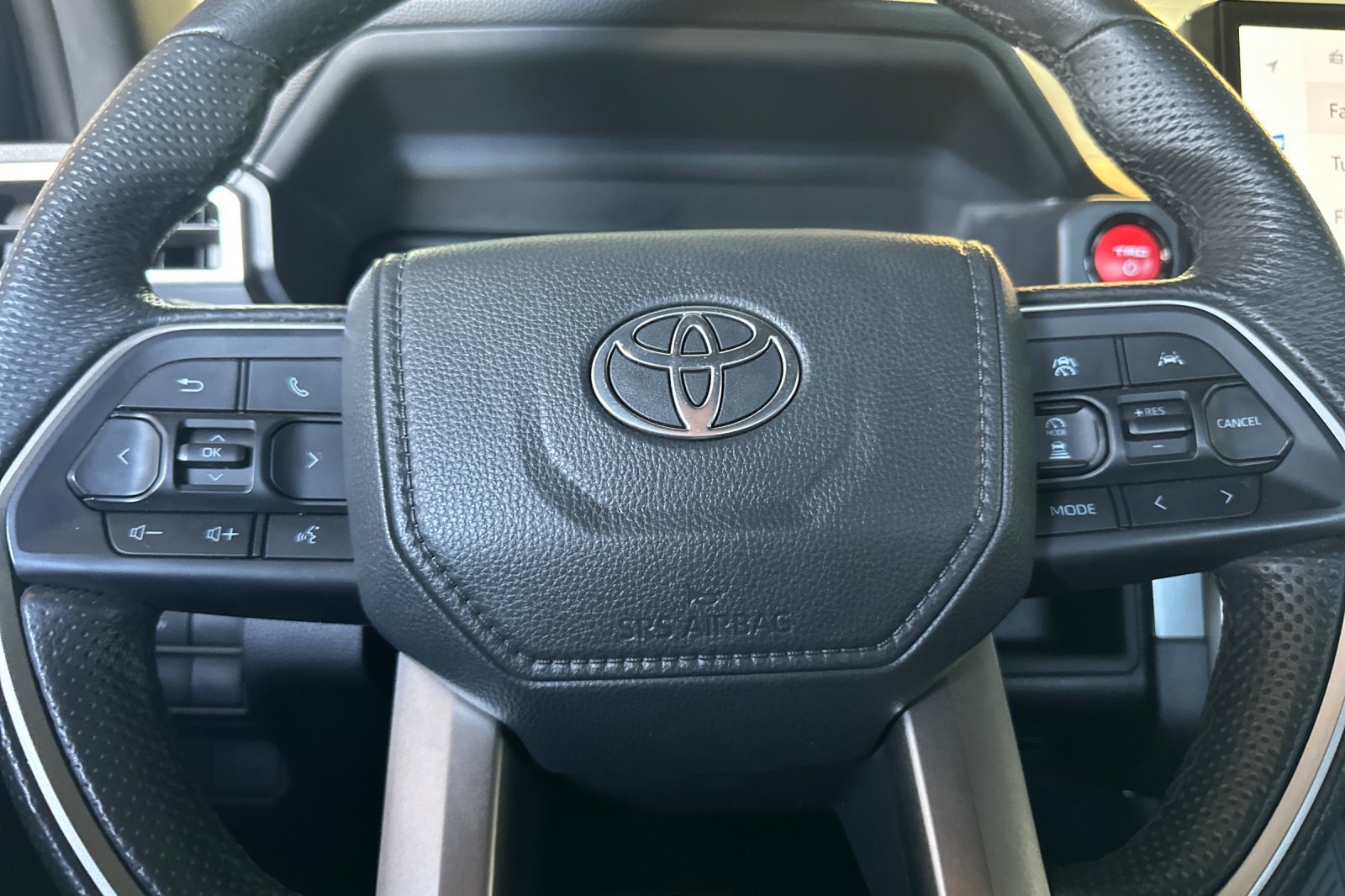 Used 2025 Toyota Tacoma TRD Sport AWD/4WD image 22