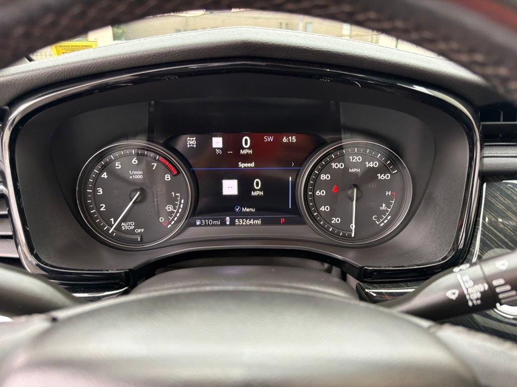 Used 2022 Cadillac XT6 Premium Luxury w/ Technology Package AWD/4WD image 38