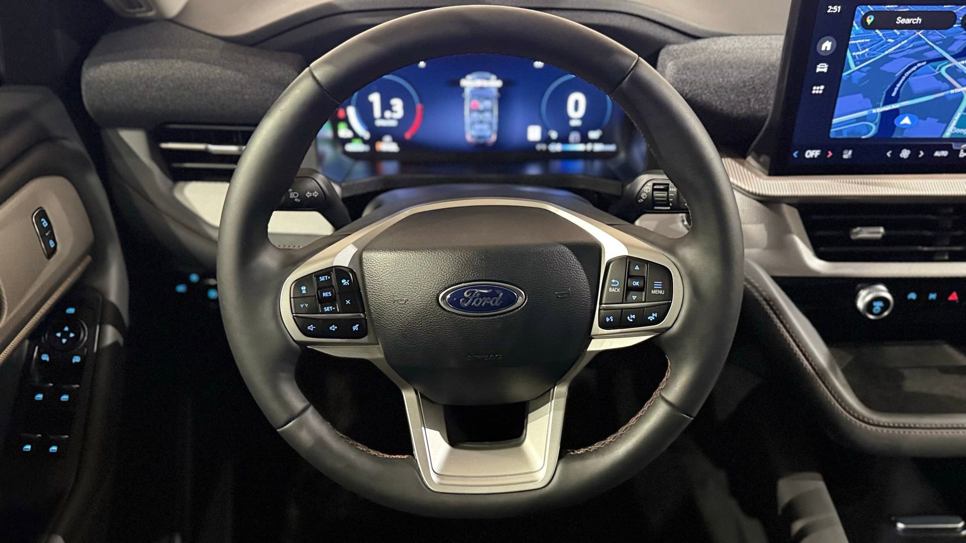 Used 2025 Ford Explorer Active w/ Active Comfort Package image 78