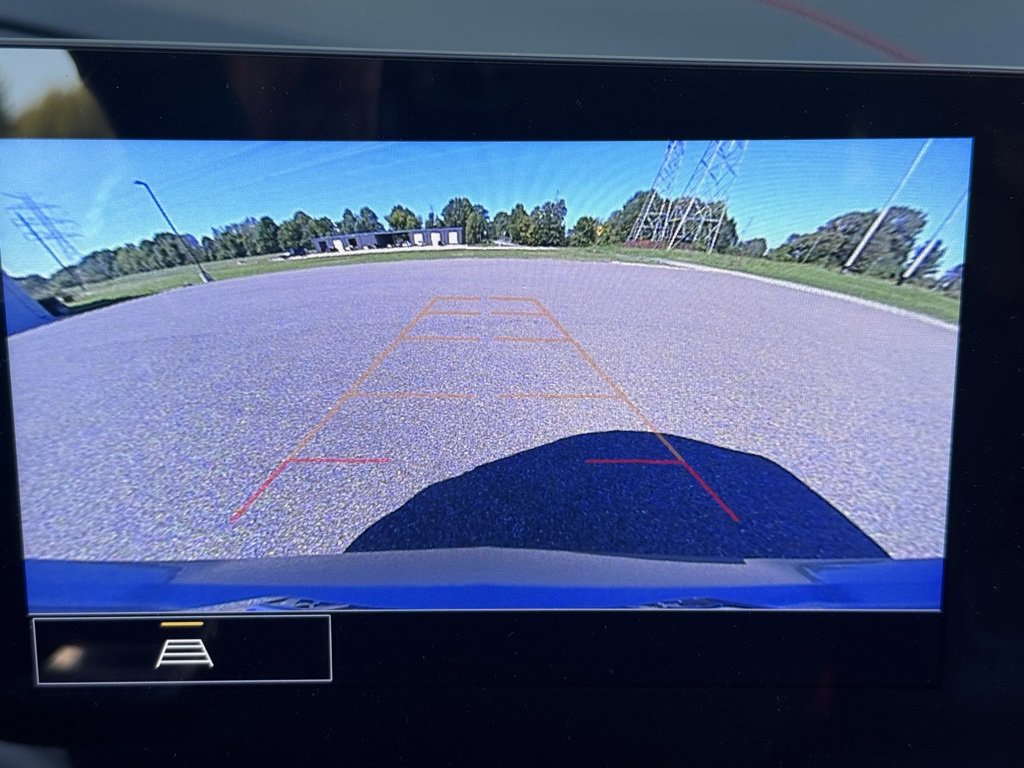 Used 2023 Chevrolet Corvette Stingray Convertible w/ 1LT image 25