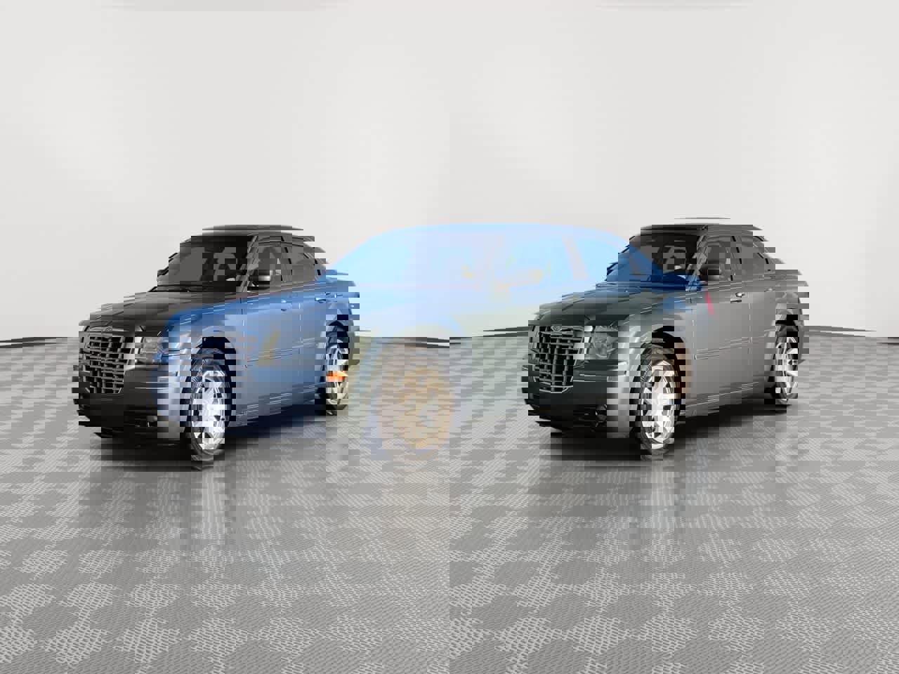 Used 2005 Chrysler 300 Touring image 4