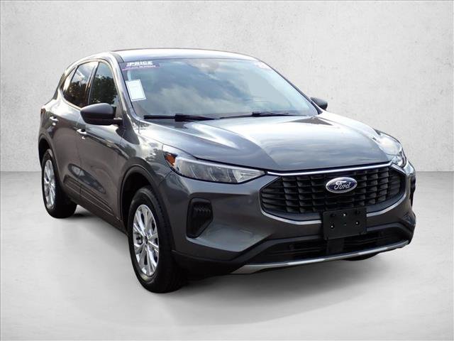 Used 2025 Ford Escape Active AWD/4WD image 6