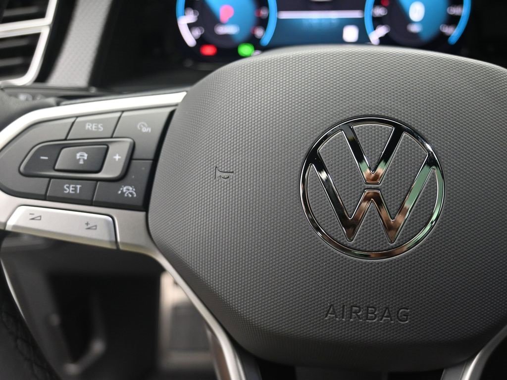 New 2025 Volkswagen Atlas Cross Sport SEL Premium R-Line image 15