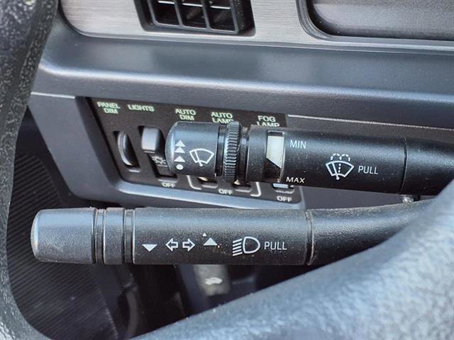 Used 1988 Ford Thunderbird image 7