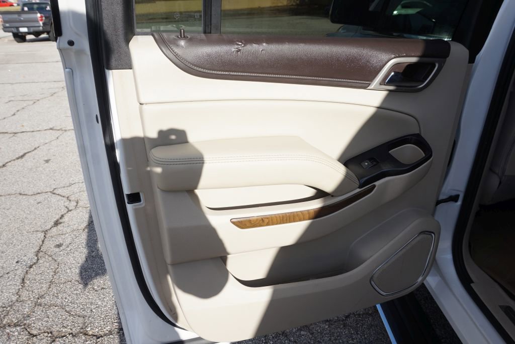 Used 2019 GMC Yukon XL Denali w/ Denali Ultimate Package RWD image 26