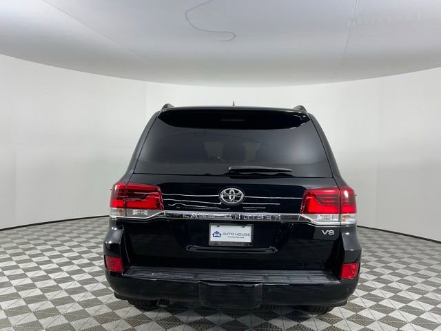 Used 2016 Toyota Land Cruiser w/ Preferred Accessory Package AWD/4WD image 6