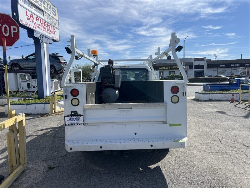 Used 2016 Ford F350 XL RWD image 3