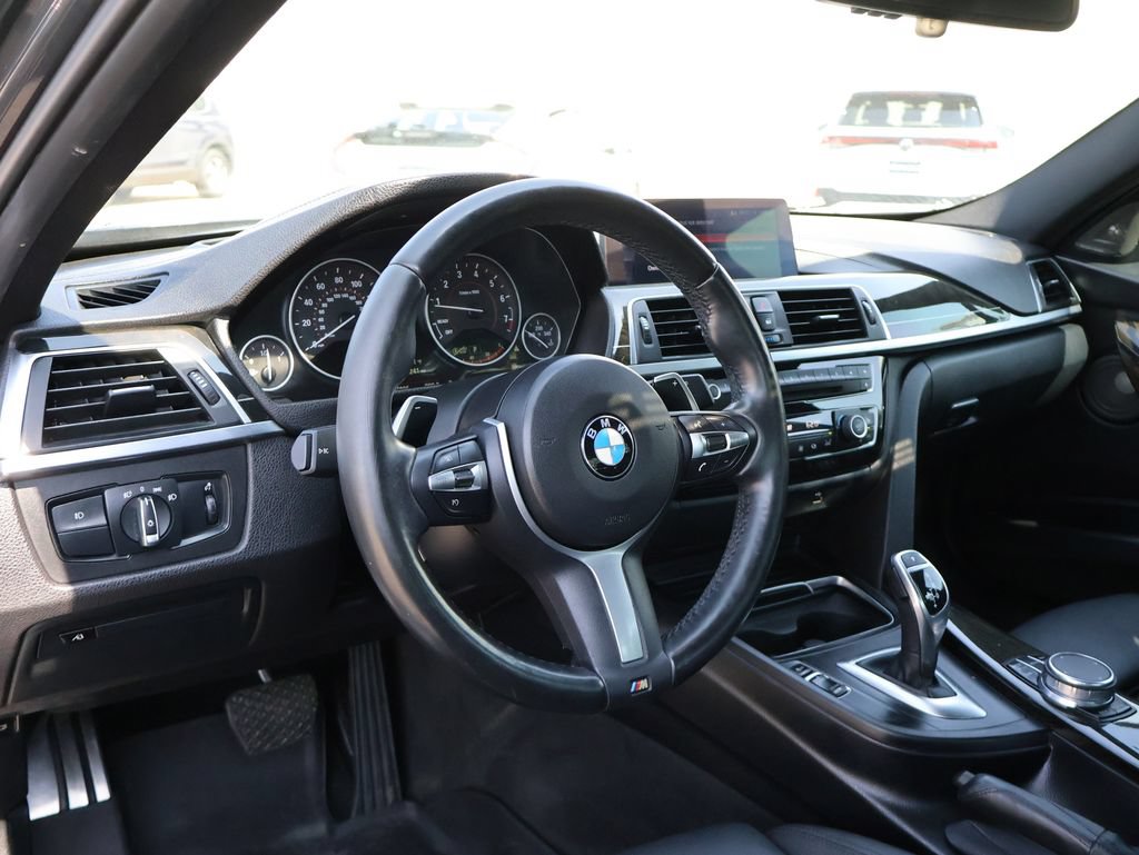 Used 2018 BMW 340i xDrive Sedan w/ Premium Package AWD/4WD image 19