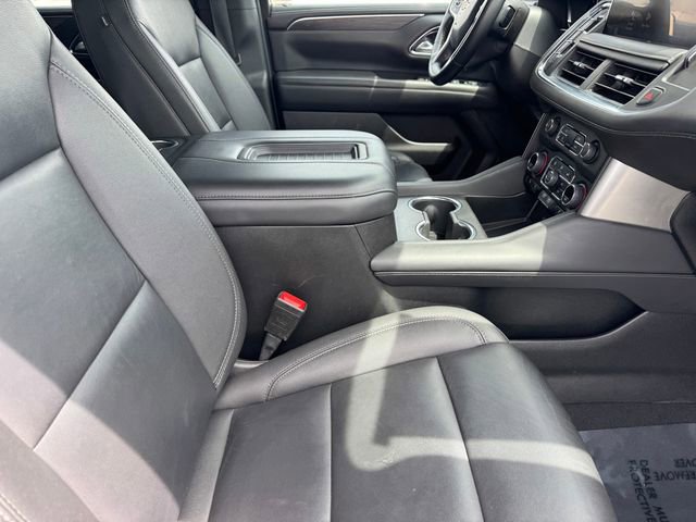 Used 2024 Chevrolet Suburban LT AWD/4WD image 8