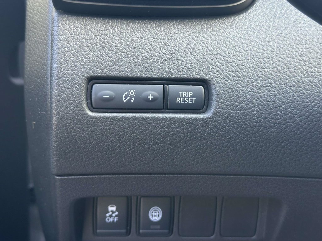 Certified 2021 Nissan Rogue Sport S AWD/4WD image 31