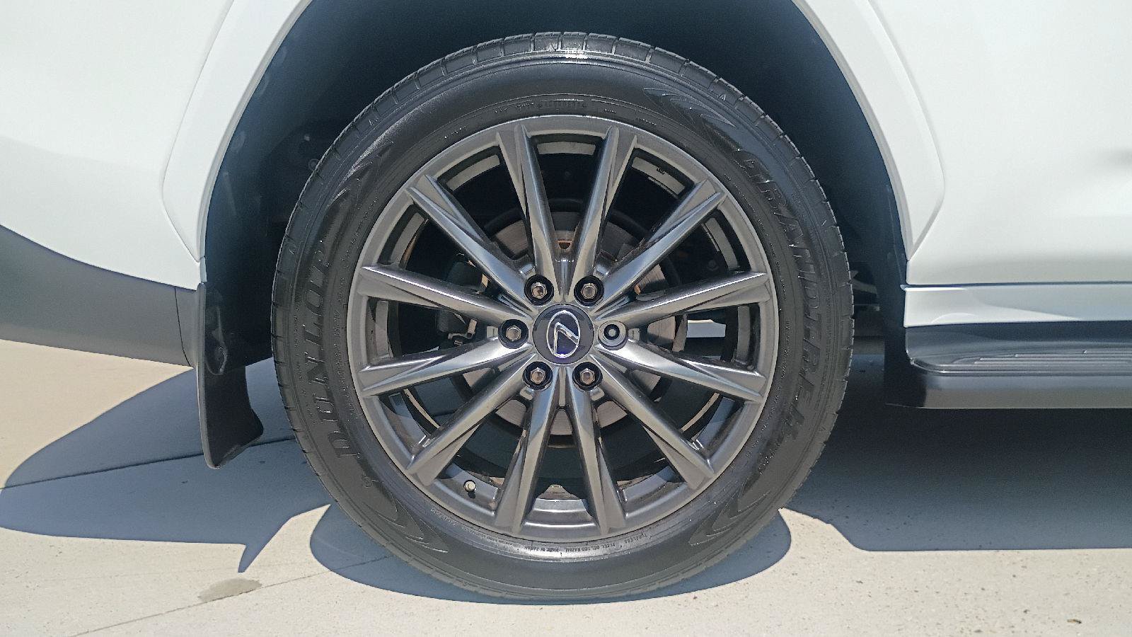 Used 2023 Lexus LX 600 F Sport w/ Accessory Package (Z1) AWD/4WD image 24