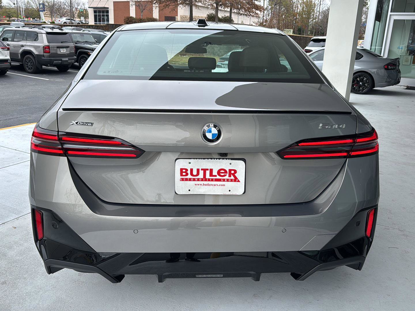 New 2026 BMW 540i xDrive w/ M Sport Package image 4