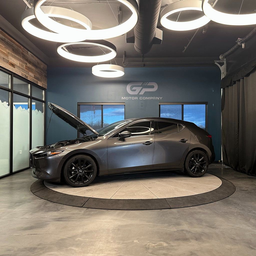 Used 2019 MAZDA MAZDA3 AWD Hatchback w/ Premium Pkg image 23