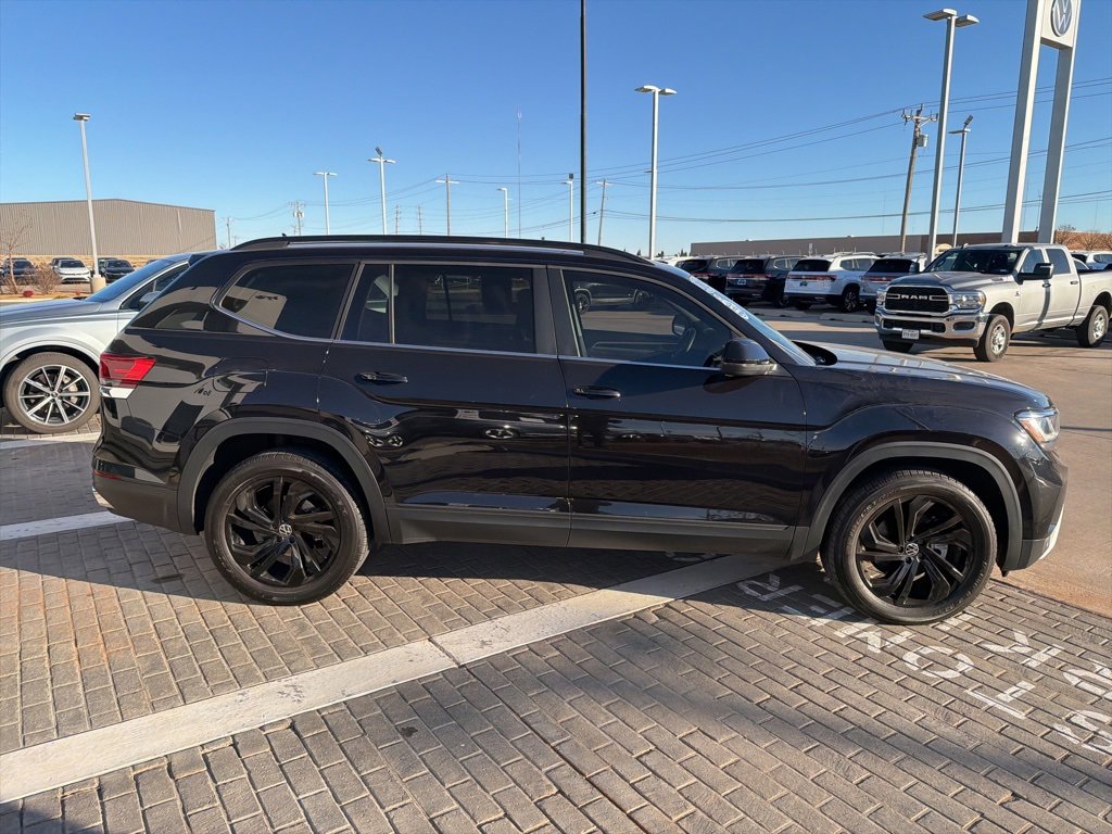 Used 2022 Volkswagen Atlas SE image 12