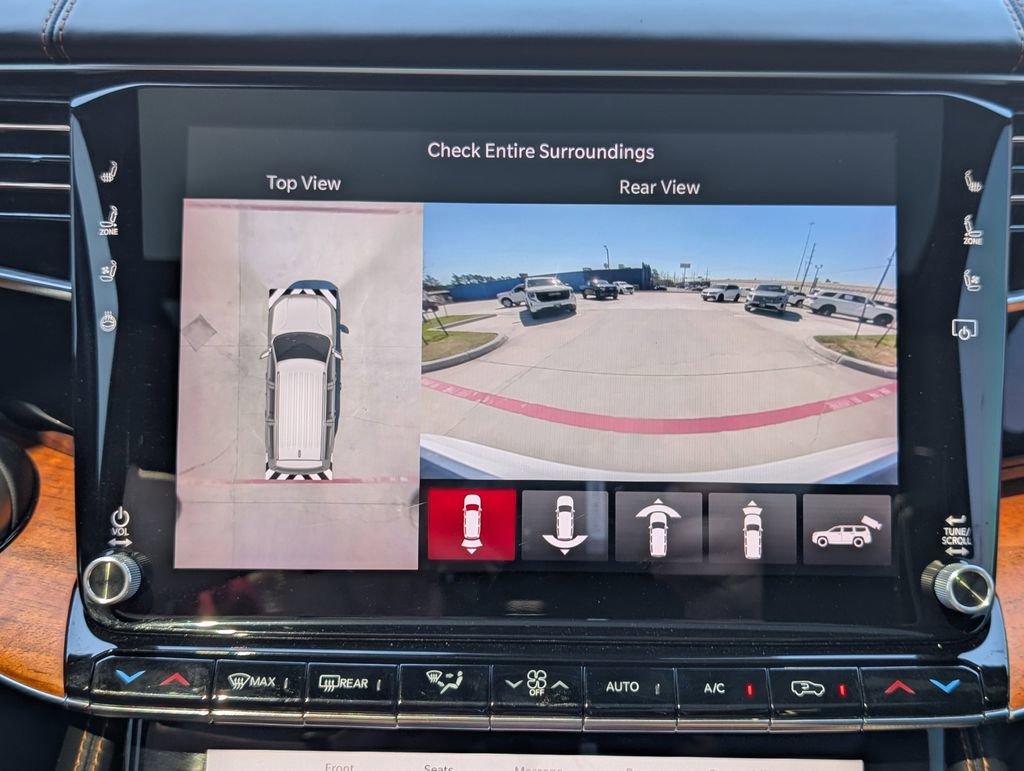 Used 2022 Jeep Grand Wagoneer Series III w/ Rear Seat Video Group 1 image 18