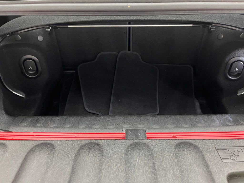 Used 2018 MINI Cooper S image 26