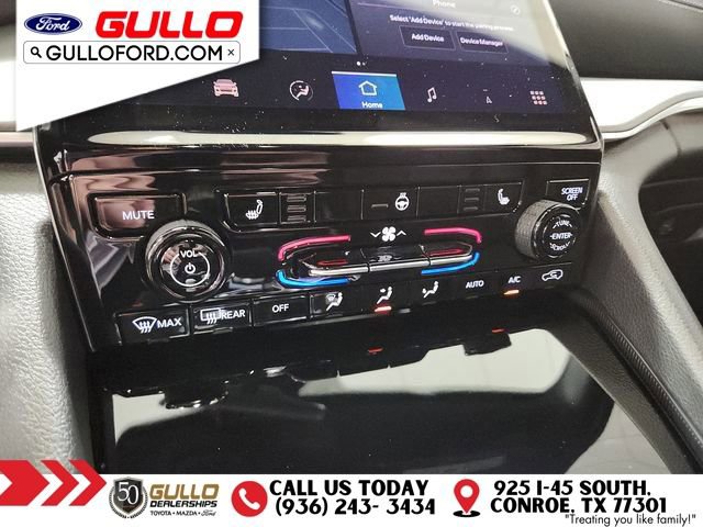 Used 2025 Jeep Grand Cherokee Limited image 27