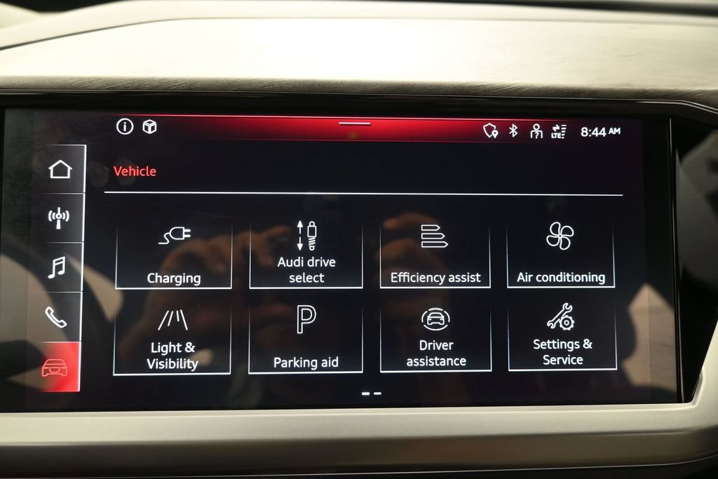 Used 2023 Audi Q4 e-tron Premium w/ Convenience Package AWD/4WD image 41