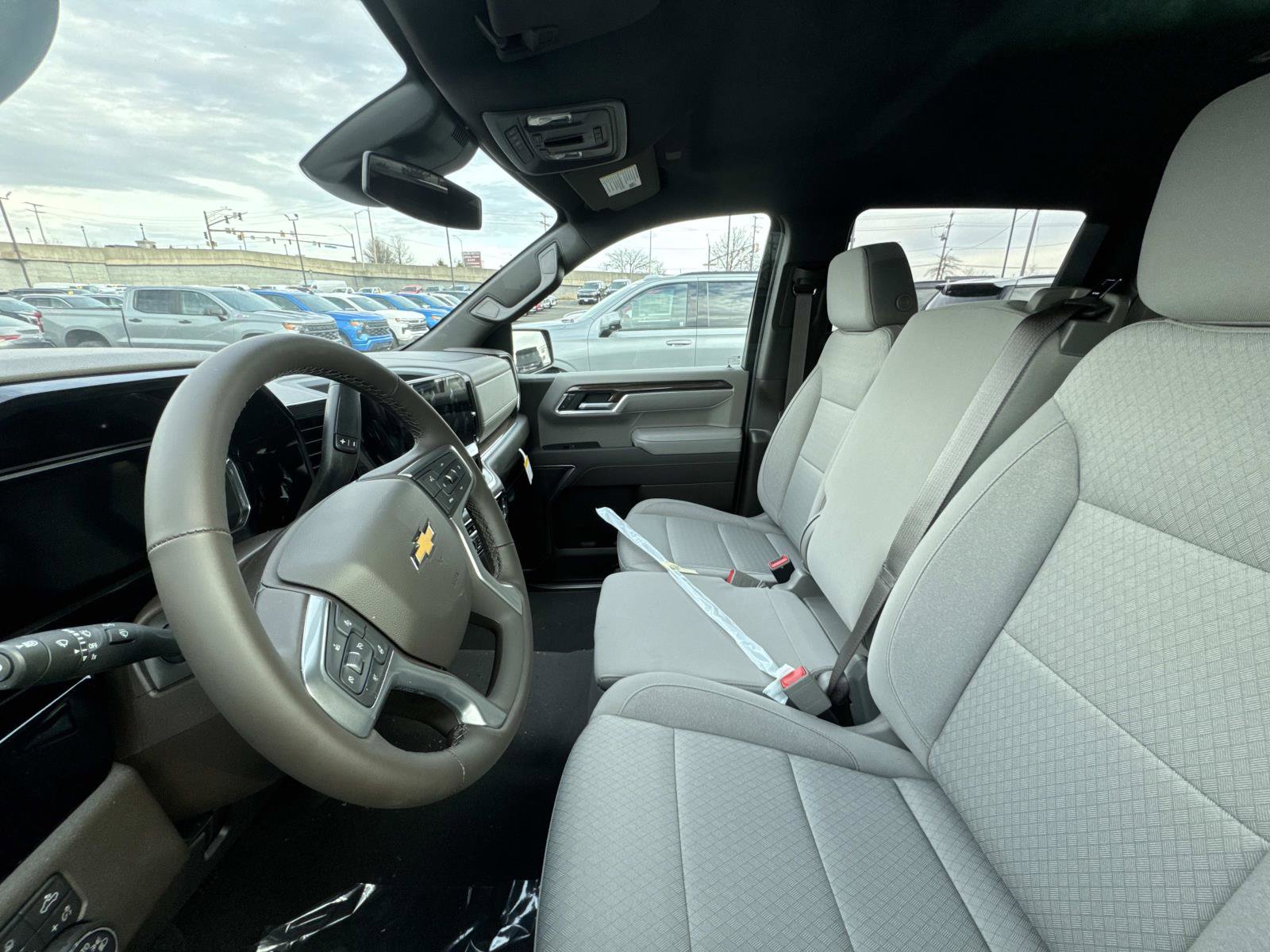 New 2026 Chevrolet Silverado 1500 LT w/ Safety Package image 15