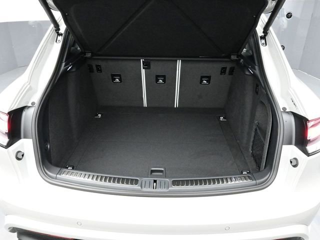 New 2026 Porsche Macan GTS AWD/4WD image 16