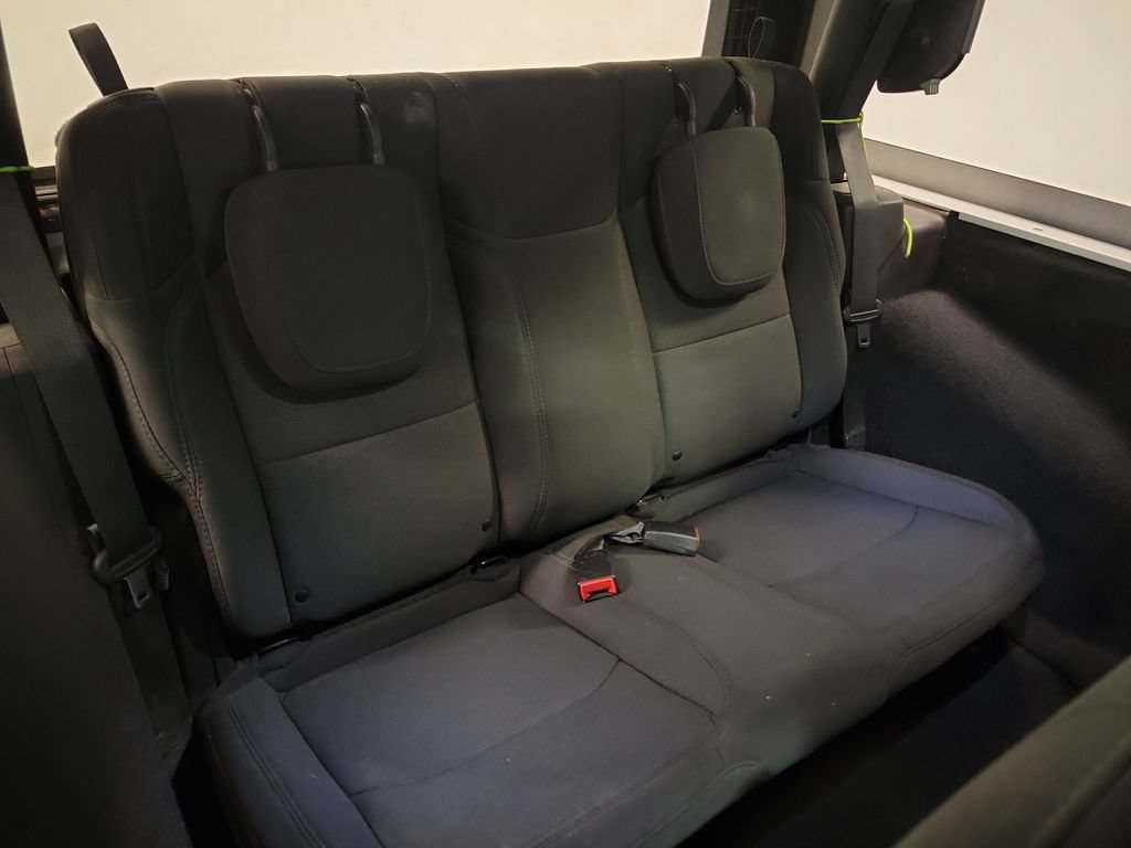 Used 2021 Jeep Wrangler Sport AWD/4WD image 25