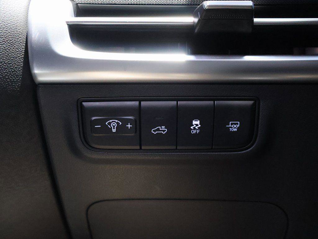 New 2025 Hyundai Santa Cruz Limited AWD/4WD image 32