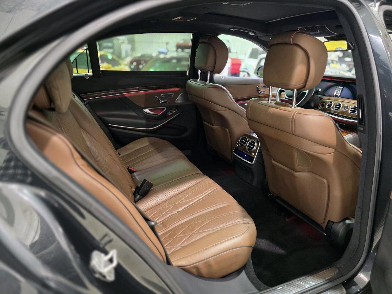 Used 2014 Mercedes-Benz S 63 AMG 4MATIC Sedan w/ Rear Seat Package image 35