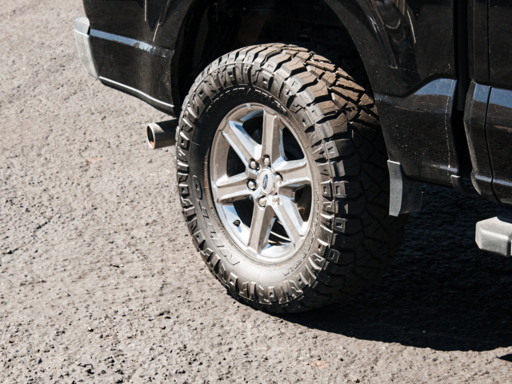Used 2025 Ford F150 XLT w/ Equipment Group 301A Standard AWD/4WD image 4
