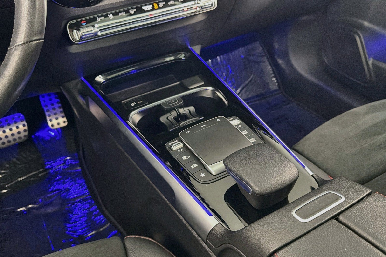 Certified 2023 Mercedes-Benz GLB 250 image 6