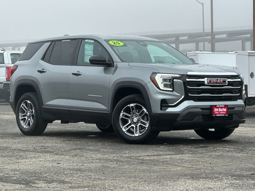 Used 2025 GMC Terrain Elevation image 1