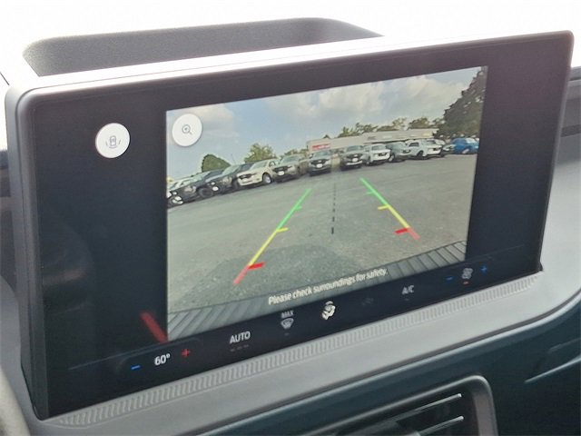 New 2025 Ford Maverick XL image 12