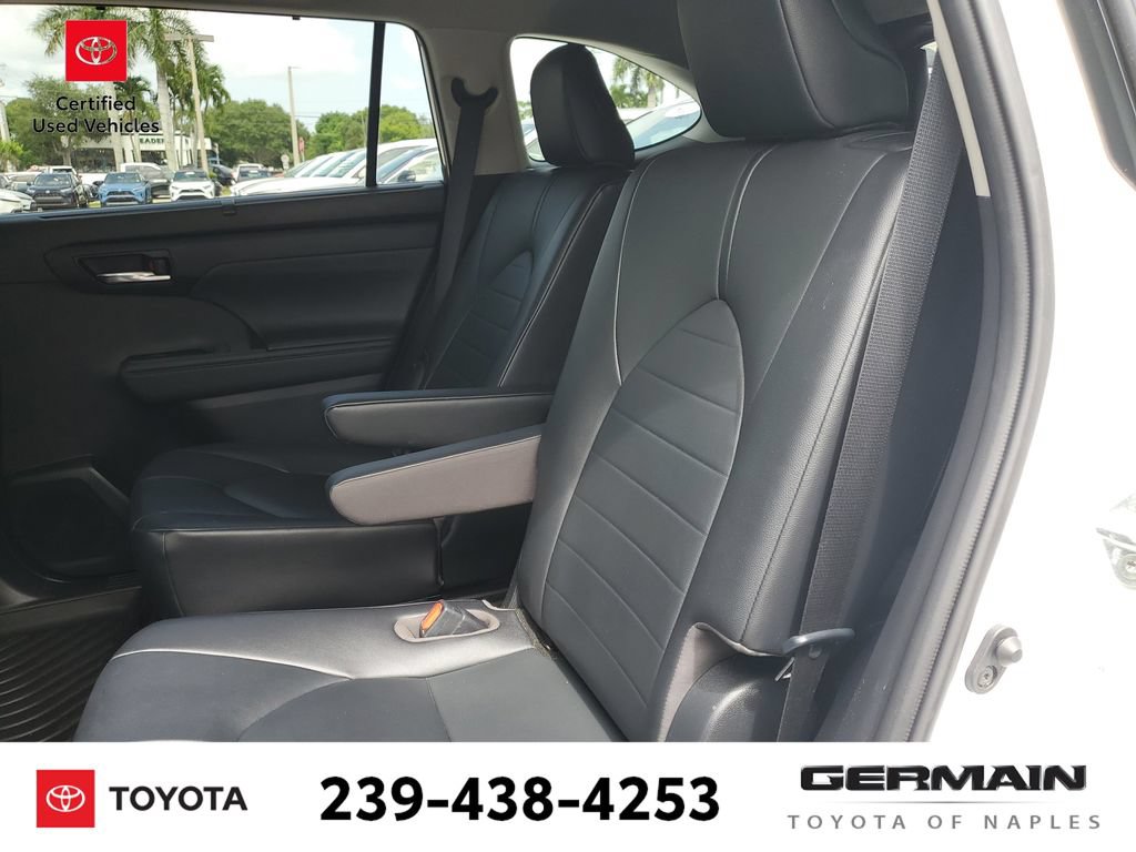 Certified 2020 Toyota Highlander XLE FWD image 20