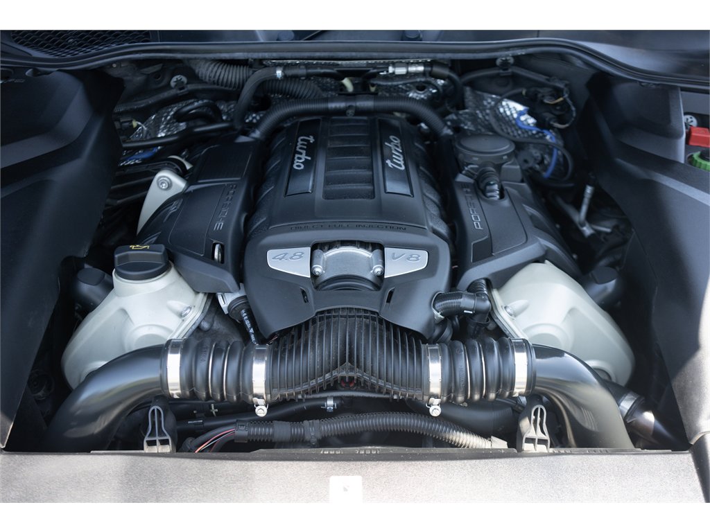 Used 2017 Porsche Cayenne image 29