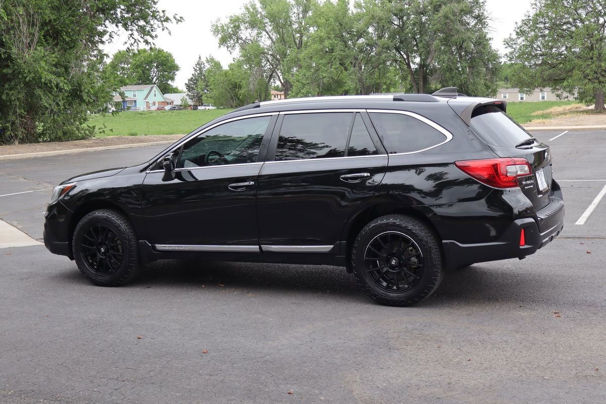 Used 2018 Subaru Outback 2.5i Touring w/ Popular Package #3 AWD/4WD image 8