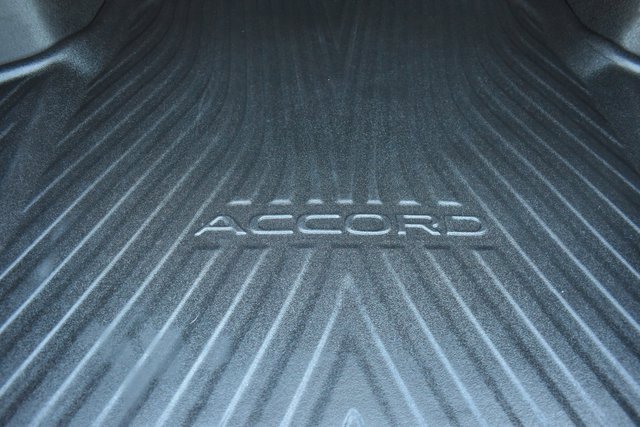 Used 2023 Honda Accord EX image 6