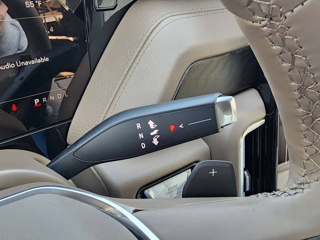 New 2026 GMC Yukon XL Denali w/ Sun & Power Step Package image 24