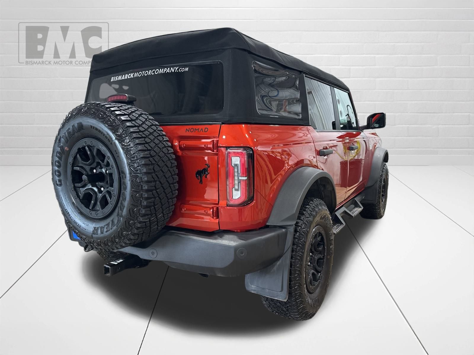 Used 2023 Ford Bronco Wildtrak image 3